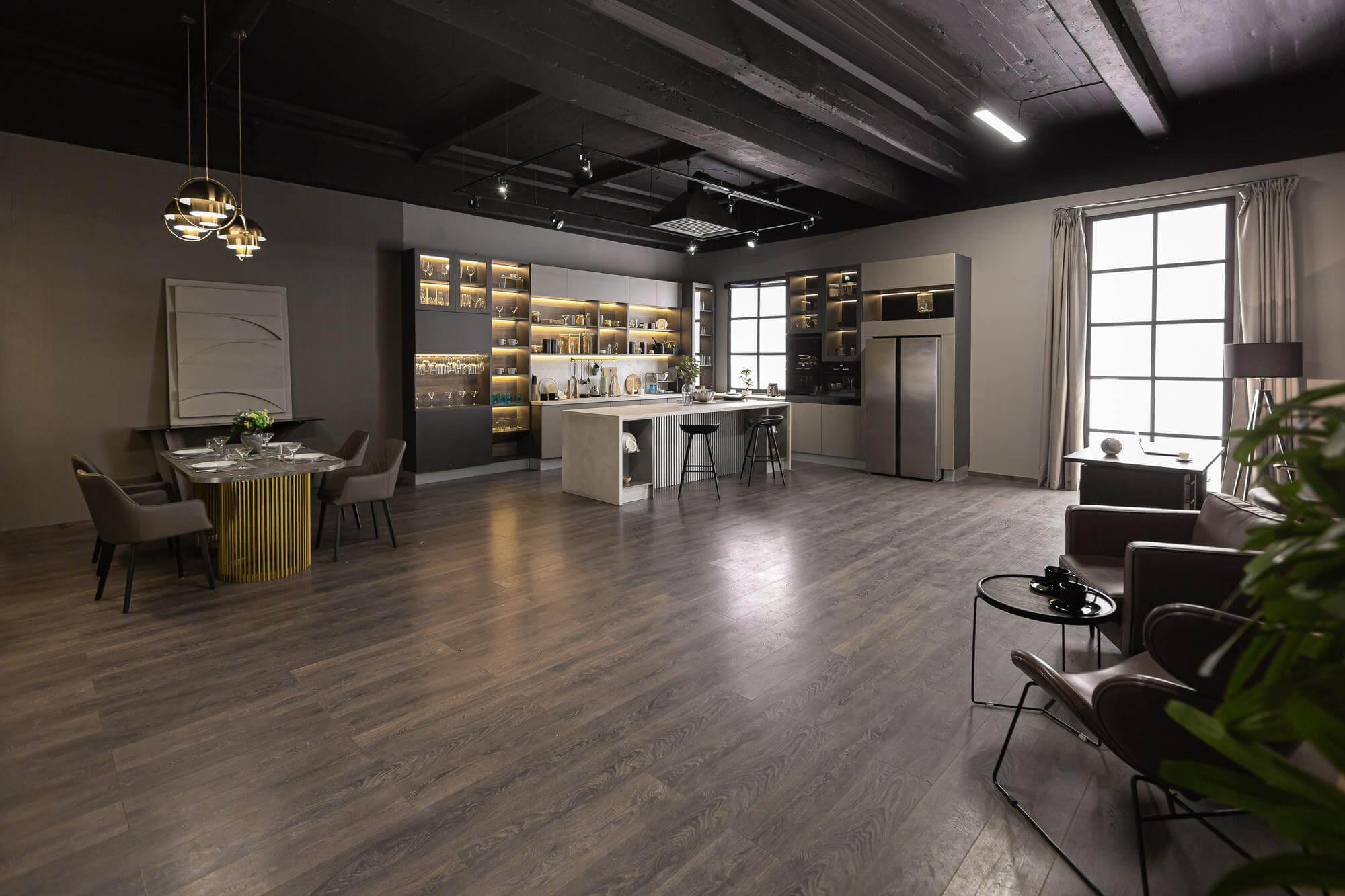 The Killarney Modern — 1